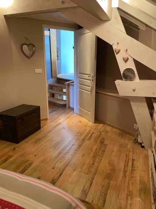 Mens Maison De Campagne מראה חיצוני תמונה